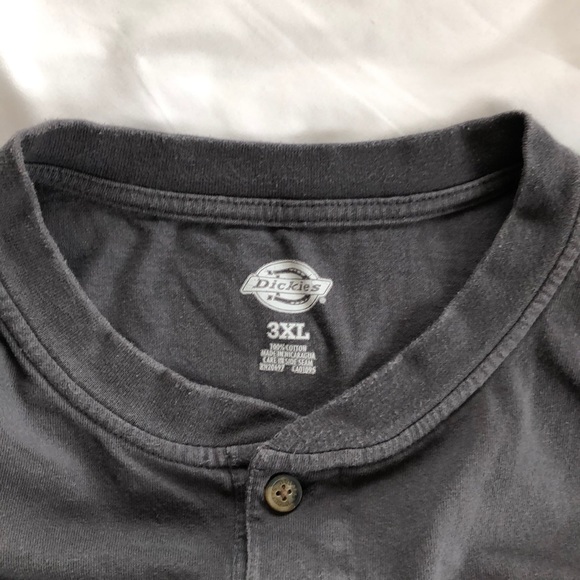 Dickie’s t-shirt - Picture 2 of 2